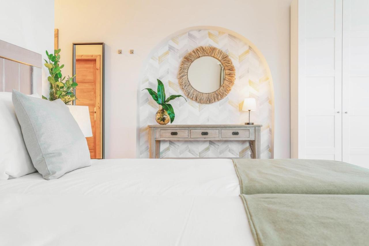 Boutique Beach Villa By Lanzarote Retreats - Private Pool - 1 Min Walk To Sea Pool Charco del Palo Luaran gambar