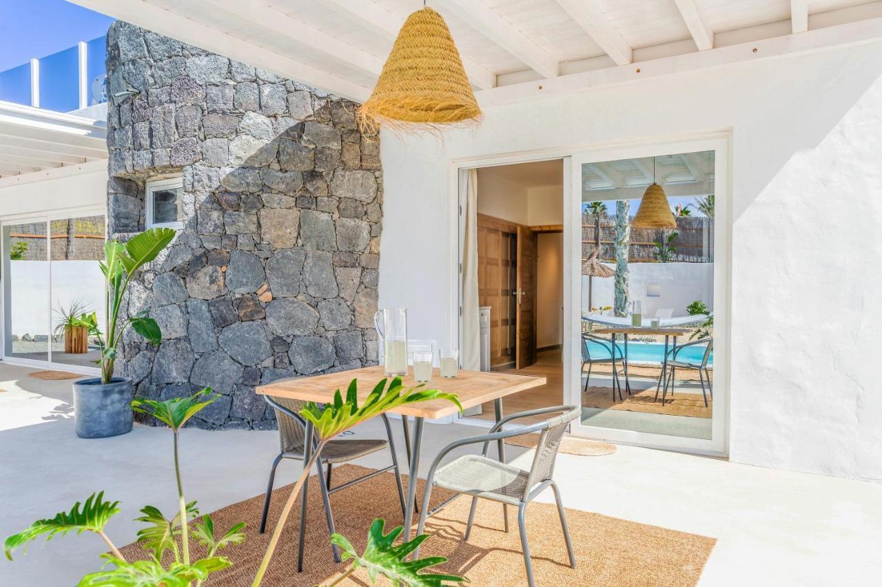 Boutique Beach Villa By Lanzarote Retreats - Private Pool - 1 Min Walk To Sea Pool Charco del Palo Luaran gambar