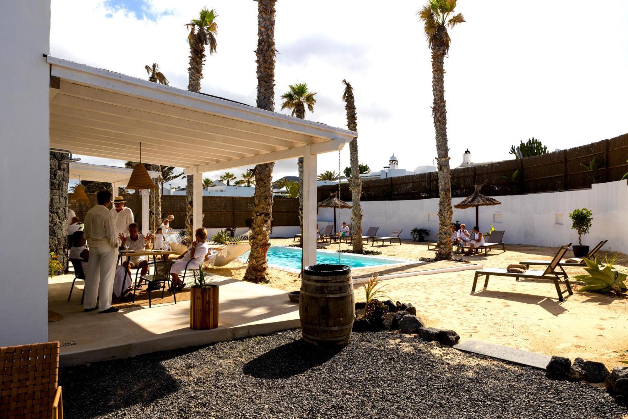 Boutique Beach Villa By Lanzarote Retreats - Private Pool - 1 Min Walk To Sea Pool Charco del Palo Luaran gambar